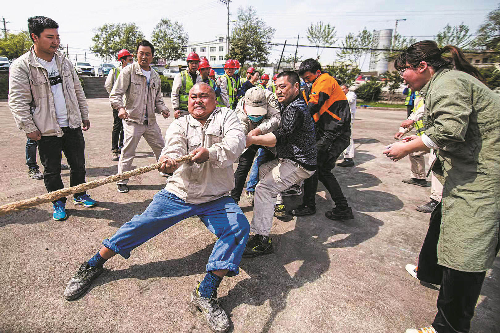 6686.com官网中磷拔河比赛_副本.jpg